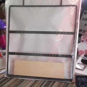 Black Metal Jewelry Display Stand with Wood Base